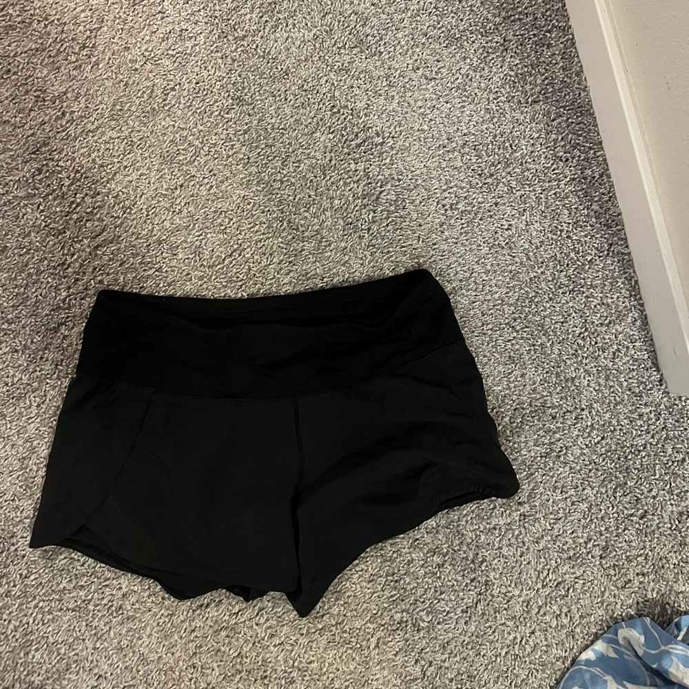 Lulu lemon 2 in. shorts